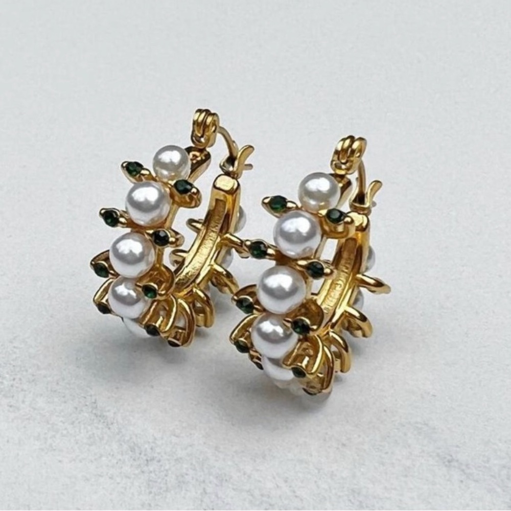 New! “Ilaria” Pearl Hoop Earrings